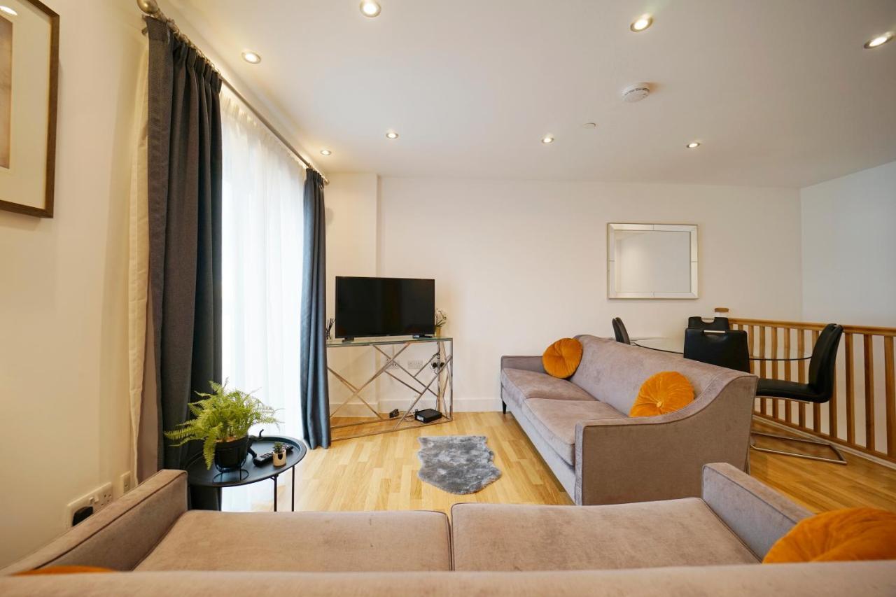 Modern 2 Bed Apartment With Juliet Balcony - Dhb Stays Leeds  Eksteriør bilde